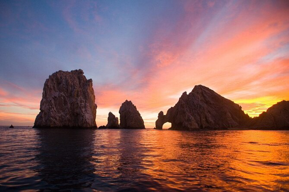 Sunset and charter cruises in Cabo